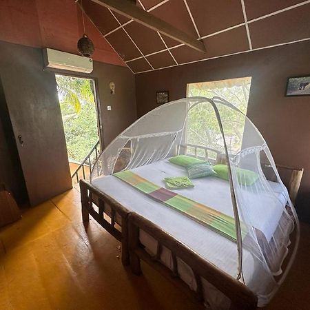 Hotel Yala Eco Tree House New à Tissamaharama Extérieur photo