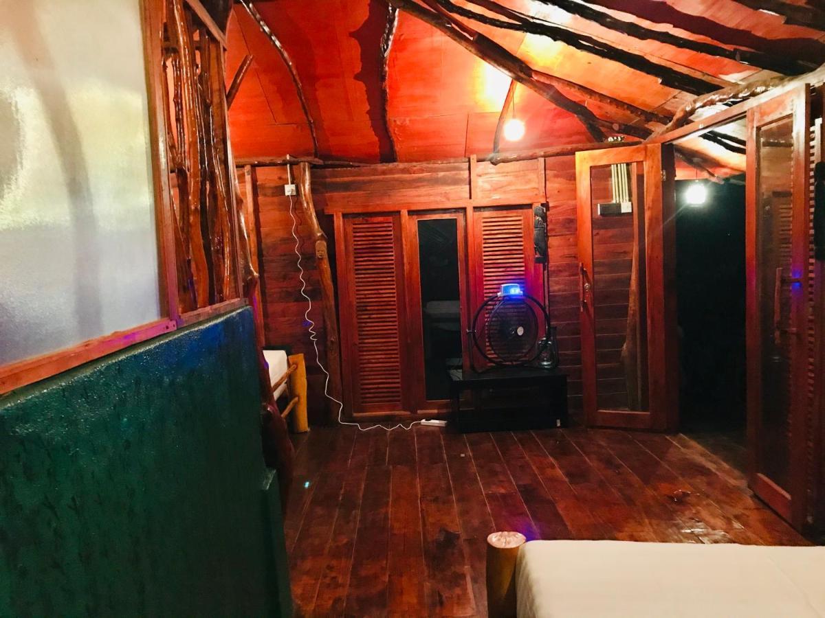 Hotel Yala Eco Tree House New à Tissamaharama Extérieur photo