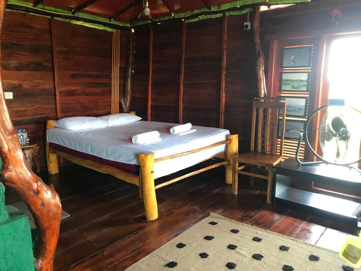 Hotel Yala Eco Tree House New à Tissamaharama Extérieur photo